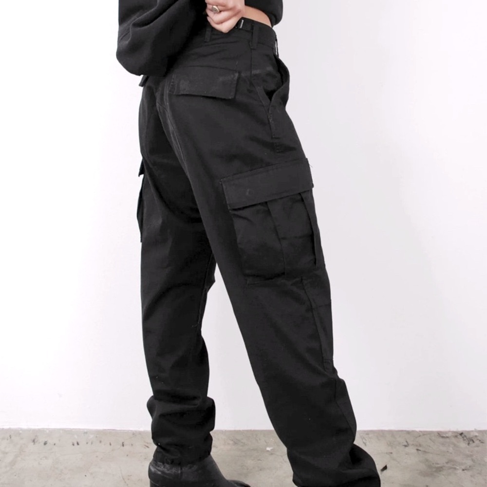 Local European, Modern Edge Army Green Relaxed Fit, Adjustable Cargo Pant